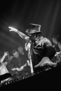 9be24a524dff7b2fed13cb9e0ad1016c5738d483